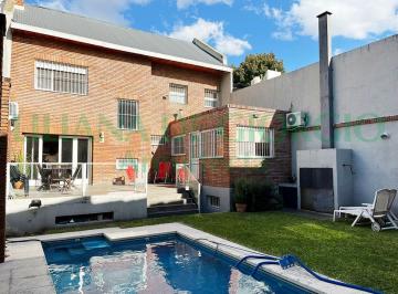 Casa de 5 ambientes, Belgrano · 4 Dorm + Dep | Jardín y Pileta | 2 Cocheras