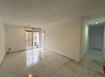 Departamento · 48m² · 4 Ambientes · Departamento 4 Ambientes con Balcón Refaccionado