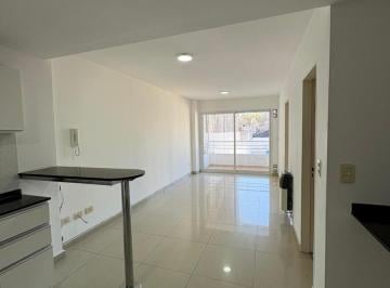 Departamento · 38m² · 2 Ambientes · A Mentros de Unr Medicina - Pileta.