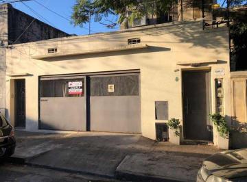 Casa de 3 ambientes, Quilmes · Excelente Casa PH 3 Ambientes en Planta Alta