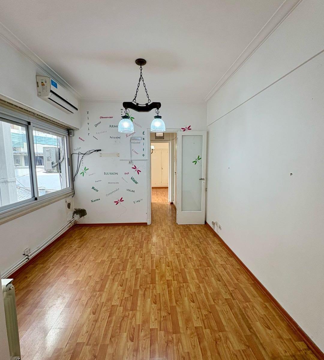 Departamento 2 Ambientes en Venta + cochera cubierta- Patricio Peralta Ramos 1943