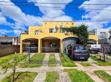 Casa · 82m² · 2 Dormitorios · 1 Cochera · Venta Dúplex en Housing con Vista Al Lago | Santa Rita Carlos Paz
