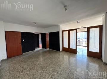 Departamento · 70m² · 3 Ambientes · 1 Cochera · Departamento 3 Ambientes con Cohera Cubierta en Wilde Centro en Venta!