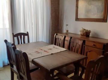 Departamento · 80m² · 32 Ambientes · Alquiler 3 Ambientes en Playa Grande