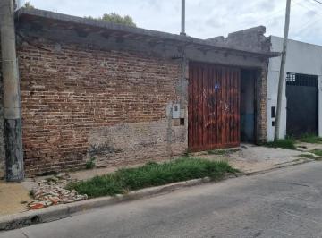 Bodega-Galpón · 225m² · Galpón Deposito Zona Sur Altura Buenos Aires 4300