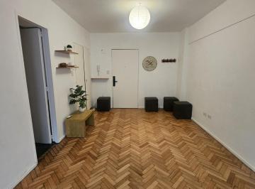 Oficina comercial · 30m² · 1 Ambiente · Hermoso Estudio Para Alquiler Comercial. Apto Oficina, Consultorio U Otro Uso.