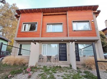 PH · 70m² · 3 Ambientes · 1 Cochera · Alquiler Permanente en Bariloche