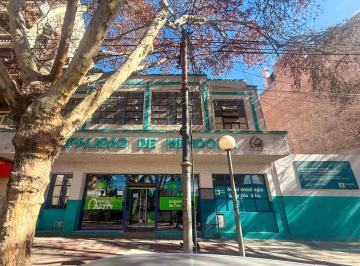Edificio · 1470m² · 8 Cocheras · Edificio Corporativo en Venta en Av San Martín