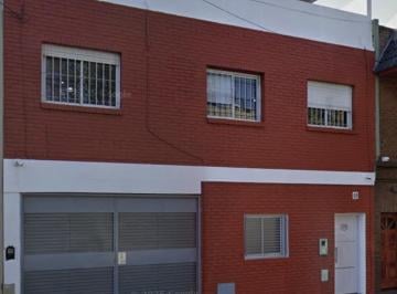 Bodega-Galpón · 270m² · Galpón en Mataderos