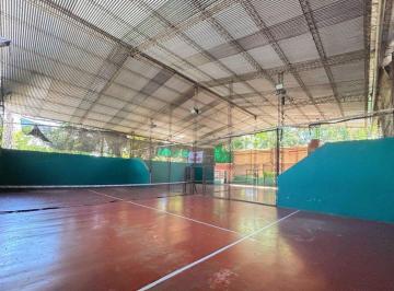 Bodega-Galpón · 516m² · Canchas de Padel con Gran Tinglado