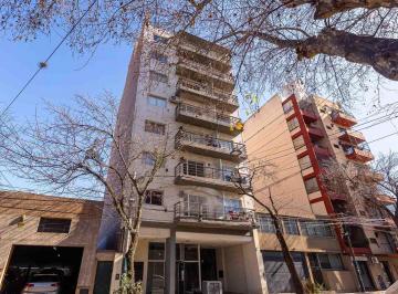 Garage · 12m² · Cochera en Venta. Iriondo y 9 de Julio en Echesortu, Rosario