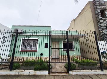 Casa de 3 ambientes, Ituzaingó · Casa Americana 3 Ambientes en Inmejorable Ubicación en Ituzaingó Norte!