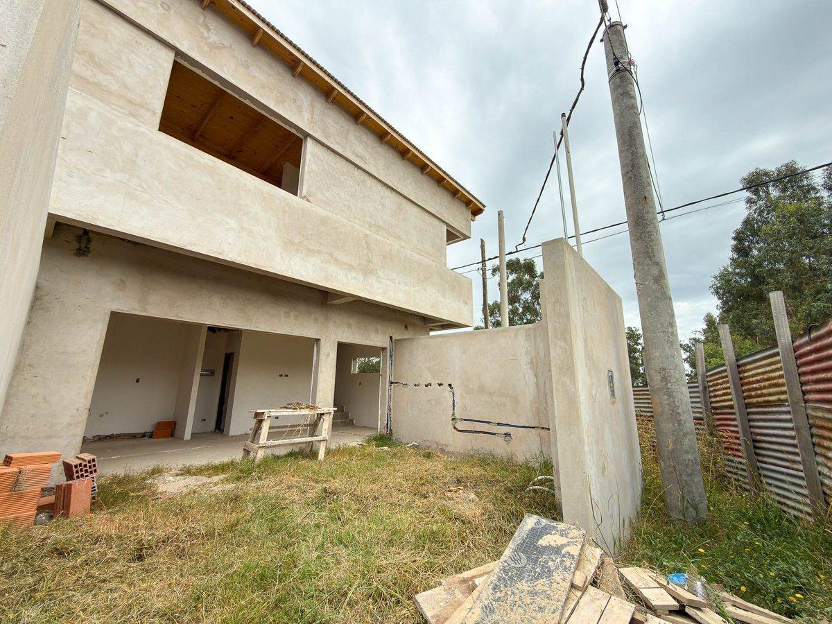 Dúplex 3 amb, 100m² a estrenar en esquina — Centro