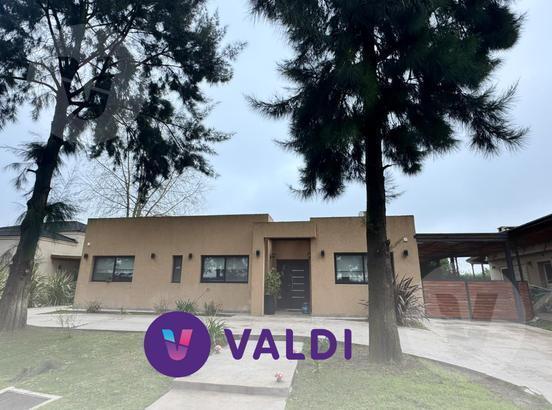 Casa · 170m² · 5 Ambientes · 3 Cocheras