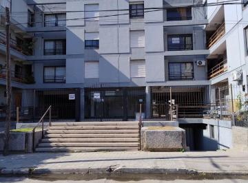 Departamento de 4 ambientes, Córdoba · Alto Alberdi. Alquilo Depto de 1 Dormit, Cocina Separada. a m del Nuevo C. Shopping