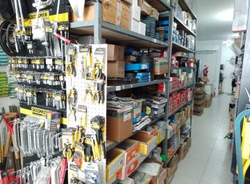 Fondo de comercio , Neuquén · Se Vende Fondo de Comercio – Ferretería "La Distribuidora"