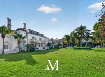 Casa · 1100m² · 12 Ambientes · 6 Cocheras · Venta Casa La Horqueta Barrio Cerrado 12 Ambientes Pileta Parque de 2300 m