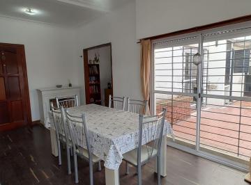PH · 100m² · 4 Ambientes · Casa en PH en Venta La Plata