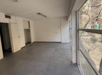Local comercial · 300m² · Alquiler Local Comercial con Oficinas en Balvanera - Caba