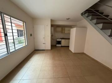 Departamento · 50m² · 2 Ambientes · Departamento en Alquiler de 1 Dormitorio en Alberdi