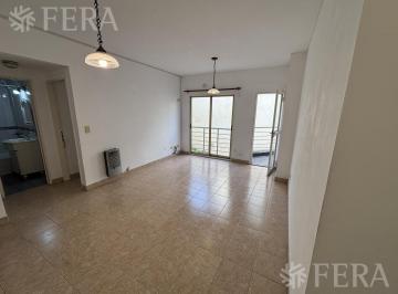 Departamento · 43m² · 2 Ambientes · Alquiler de Departamento 2 Ambientes con Balcón en Flores