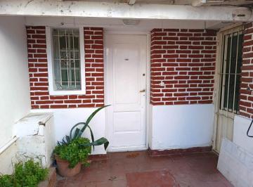 PH · 44m² · 2 Ambientes · P. H. 2 Ambientes con Patio 11 de Septiembre 3900