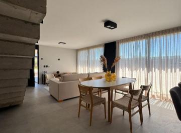 PH de 5 ambientes, Córdoba · Duplex con 3 Habitaciones en Alquiler Chacras del Norte II
