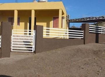 Casa · 59m² · 2 Ambientes · 1 Cochera · Casa en Venta Tanti Cordoba
