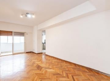 Departamento · 52m² · 3 Ambientes · Venta Departamento 3 Amb. Balcón Caballito