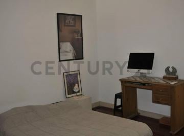 PH · 250m² · 6 Ambientes · Venta PH Refaccionado - Sin Expensas en Almagro