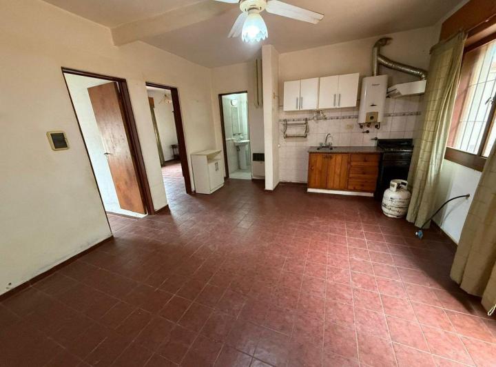Casa · 48m² · 3 Ambientes · 1 Cochera
