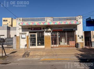 Departamento · 194m² · En Venta 2 PH Departametno 2 Locales en Block Polvorines Malvinas Argentinas