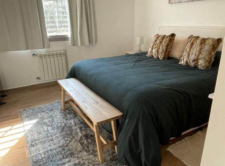 Casa · 170m² · 6 Ambientes · 2 Cocheras