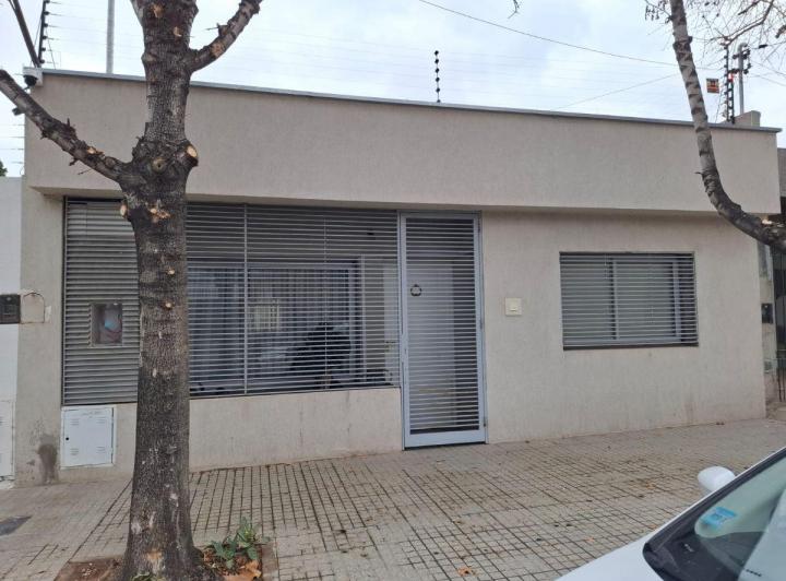 Casa · 174m² · 1 Ambiente