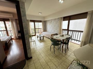 Departamento · 40m² · 2 Ambientes · 2 Amb con Balcón Impecable en Varese