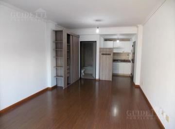 Departamento · 30m² · 1 Ambiente · Alquiler Monoambiente Al Frente con Amplio Balcón, Muy Luminoso! Coghlan