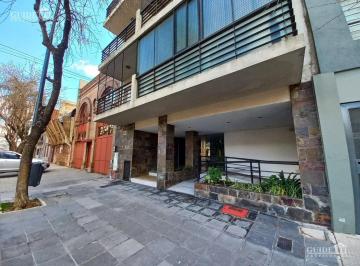 Departamento · 30m² · 1 Ambiente · Alquiler 1 Ambiente Al Frente con Amplio Balcón, Muy Luminoso! Coghlan