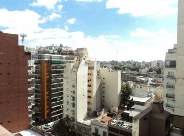 Departamento de 1 ambiente, Almagro · Semipiso Súper Luminoso en Almagro - Rivadavia 4100