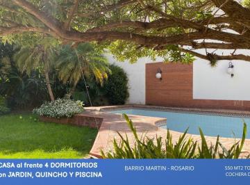Casa · 314m² · 8 Ambientes · 1 Cochera · Casa C/jardín y Pileta en B°martin