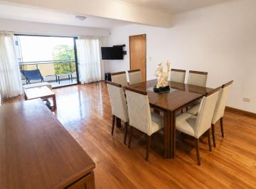 Departamento · 135m² · 4 Ambientes · 1 Cochera · Venta Tres Dorm., Patio y Cochera