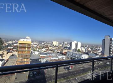 Departamento · 60m² · 3 Ambientes · Venta Semipiso de 3 Ambientes con Balcón en Wilde