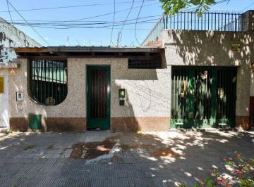 Casa · 154m² · 4 Ambientes · 1 Cochera · Venta Casa 2 Dorm., Cochera Echesortu