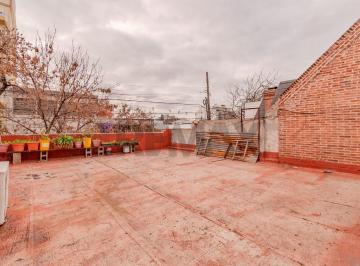PH · 65m² · 3 Ambientes · Venta PH a Reciclar en Monte Castro