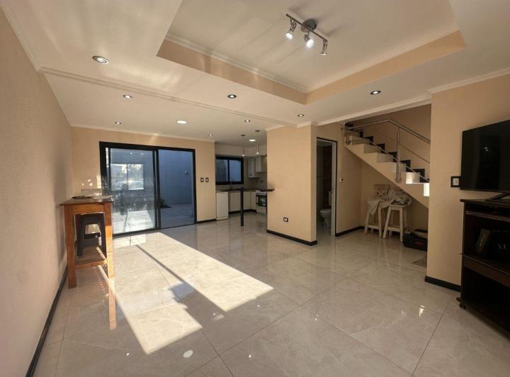 PH · 87m² · 4 Ambientes · 1 Cochera