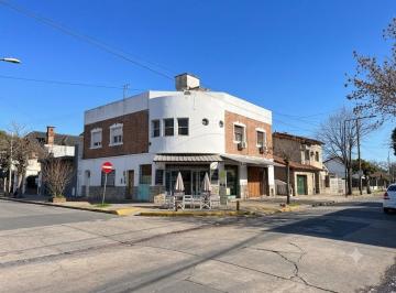 Local comercial · 190m² · 4 Ambientes · 1 Cochera · Venta Local Comercial con Departamento en San Isidro