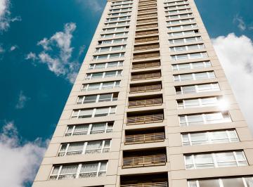 Departamento · 40m² · 2 Ambientes · 1 Cochera · Excelente 2 Ambientes en Venta con Cochera - Quartier San Telmo.