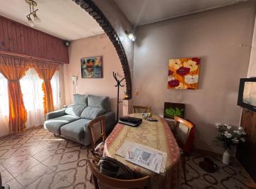 Casa · 136m² · 4 Ambientes · 2 Cocheras · Venta Casa 4 Amb con Cochera en Florencio Varela