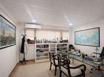 Local comercial · 132m² · 5 Ambientes · Local Comercial en Venta - 5 Ambientes - La Escala - Caamaño 1100, Pilar