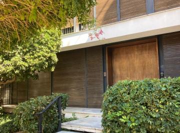 Casa de 5 ambientes, Ciudad de Mendoza · Casa Calle Granaderos, Portones del Parque, Mendoza