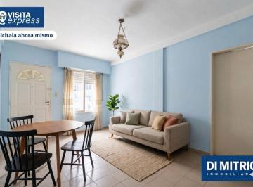 PH · 59m² · 3 Ambientes · PH de 3 Ambientes con Patio en Barracas!